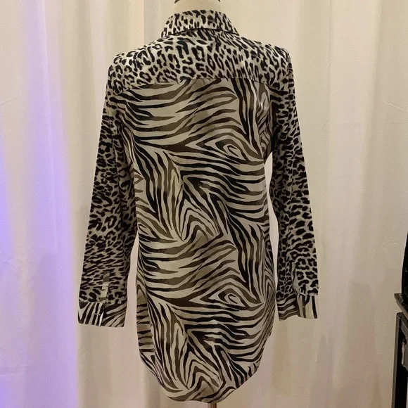 Chicos animal print shirt, size small - Picture 3 of 13